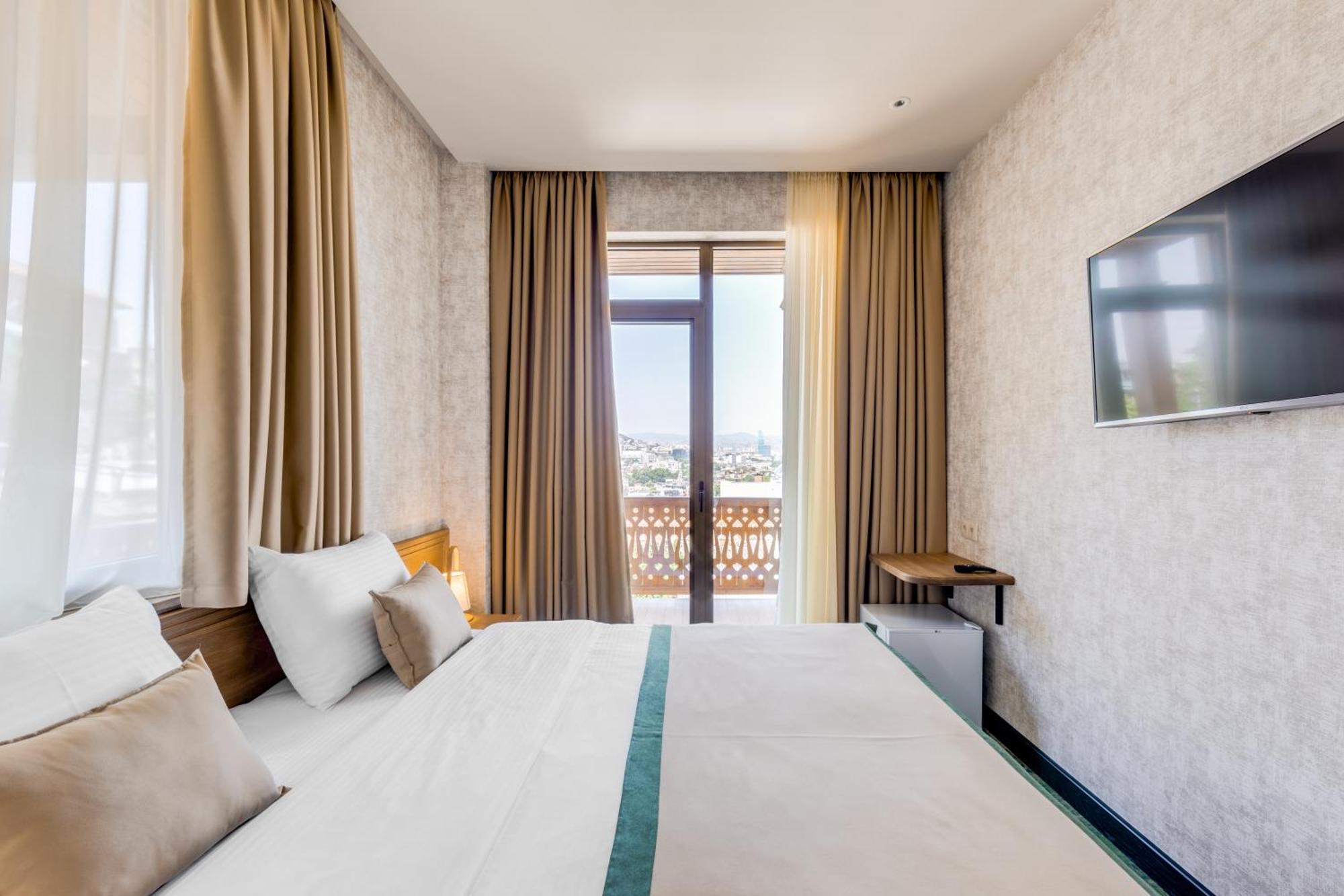 Sole Palace Τυφλίδα Εξωτερικό φωτογραφία